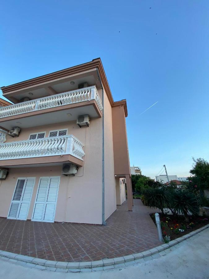 Апартаменты Curani House Улцинь Экстерьер фото