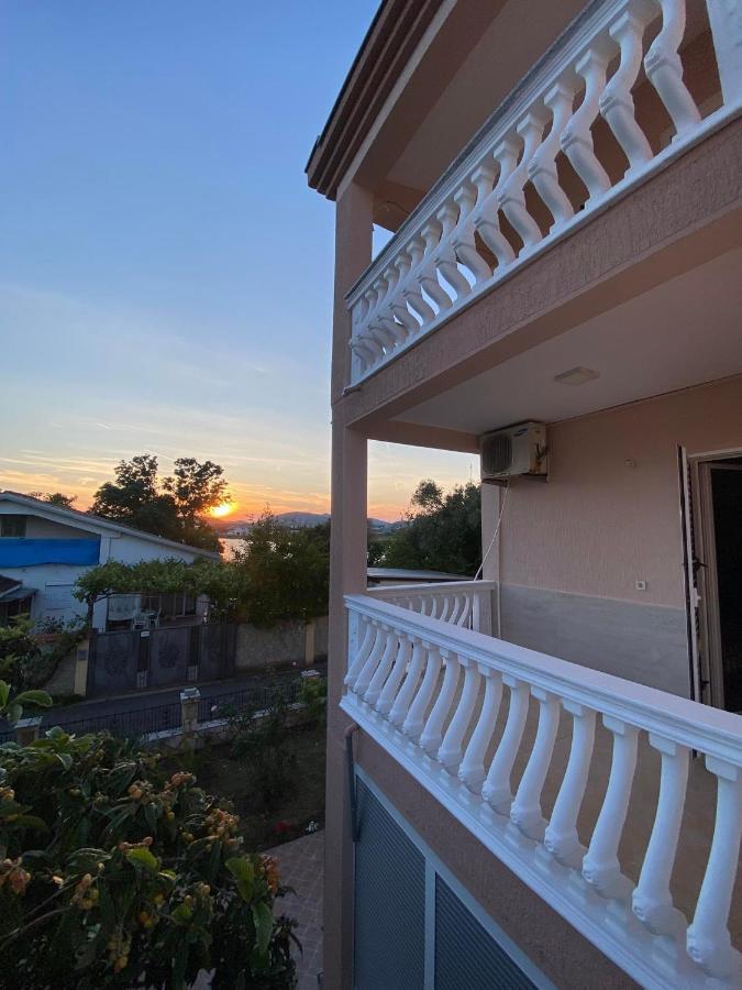 Апартаменты Curani House Улцинь Экстерьер фото