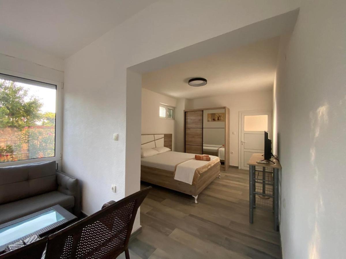 Апартаменты Curani House Улцинь Экстерьер фото