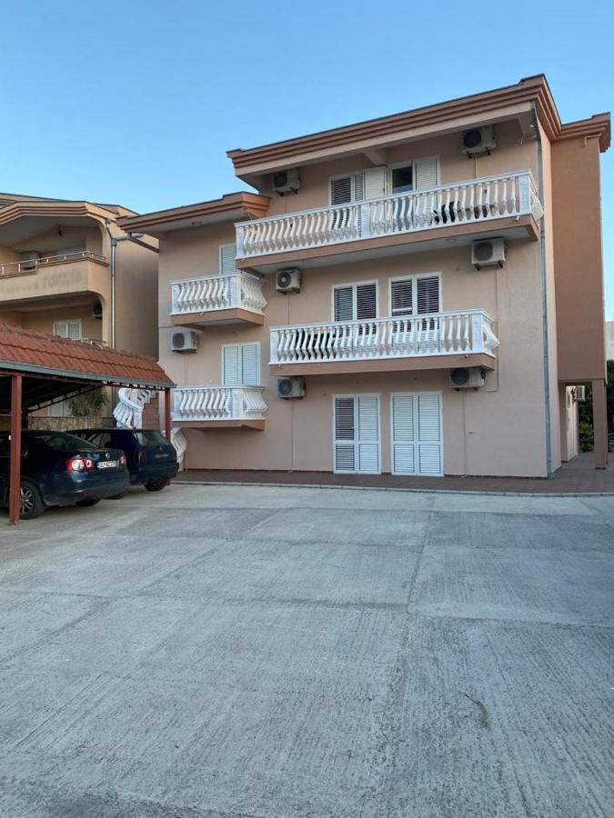 Апартаменты Curani House Улцинь Экстерьер фото